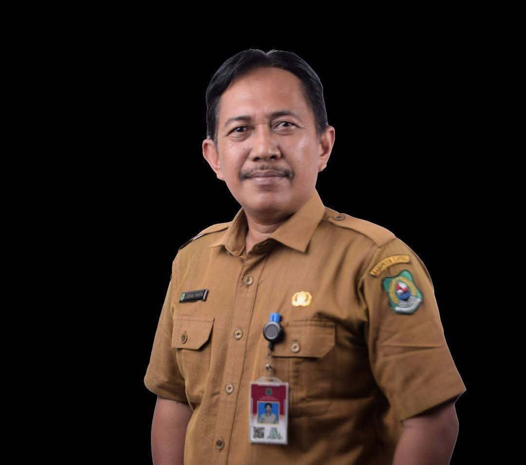 Almarhum John Pita Kadang, Kadis PMD Kapuas, semasa hidupnya.