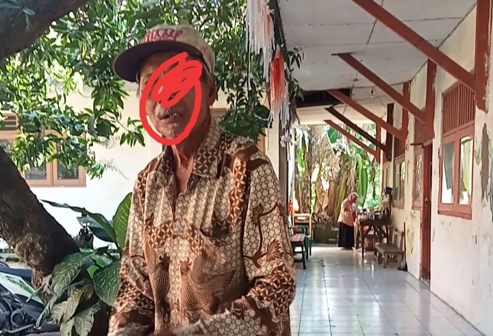 Keterangan foto: Kondisi SDN 112 Metatu Gresik yang dinilai rentan karena belum memiliki pagar pengaman memadai di lingkungan sekolah.