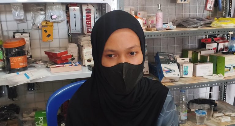 Sahabat mengenang Ustazah H sebagai sosok rajin dan dermawan di Banjarbaru.