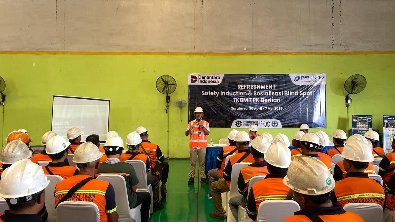 TPK Berlian melatih ratusan TKBM untuk memperkuat budaya K3 dan keselamatan operasional pelabuhan.