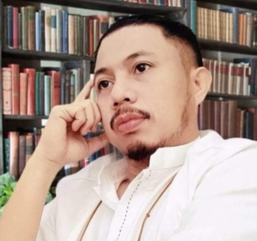 Andi Ridwan menanggapi polemik layanan kesehatan di Palu, menegaskan publik menggunakan nalar kritis dalam menilai fakta lapangan.