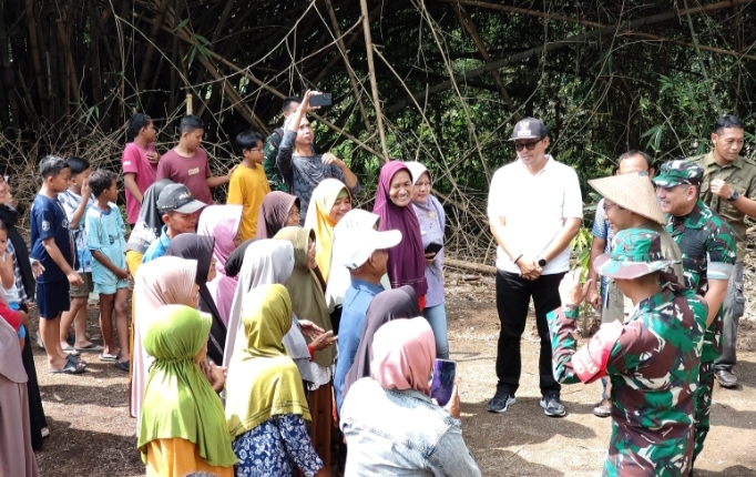 Diskusi Obor Rakyat Reborn di Cikini membahas dinamika politik nasional dan kebangkitan semangat kritis aktivis.