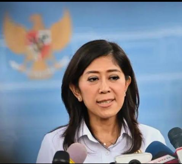 Diskusi publik mengenai UU ITE dan pengawasan konten digital yang dinilai mempengaruhi konsistensi penegakan hukum di Indonesia.