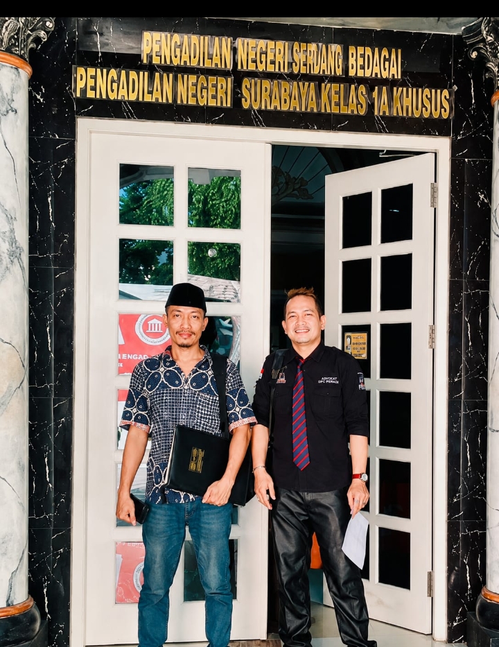 Warga Desa Asemraja melaporkan dugaan penyimpangan dana desa dan penipuan ke sejumlah lembaga negara.