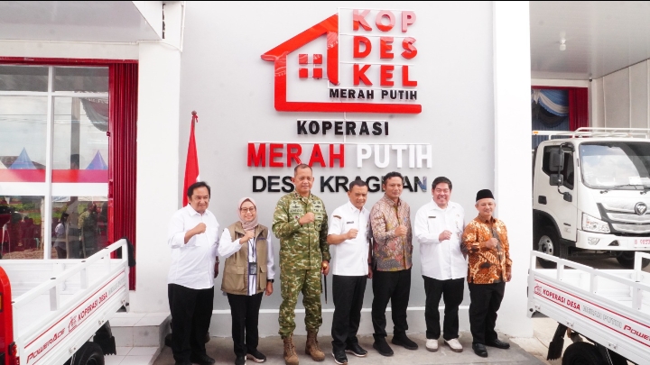 Prabowo Subianto meresmikan operasional Koperasi Desa/Kelurahan Merah Putih secara daring dari Boyolali, Sabtu (16/5/2026).