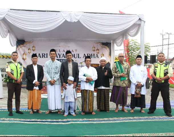 Heaven Land Park Cluster Golden Gate Semarakkan Idul Adha 1447 H dengan Sholat Berjamaah