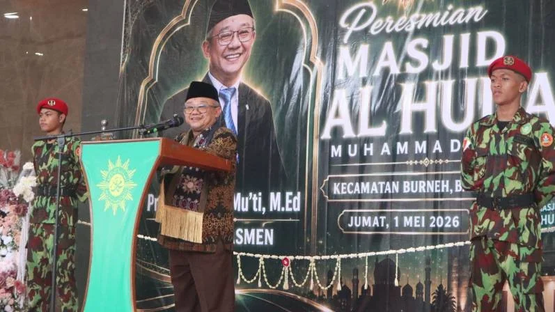 Mendikdasmen Abdul Mu’ti meresmikan Masjid Al-Huda Burneh Bangkalan sekaligus menekankan peran masjid dalam penguatan SDM.