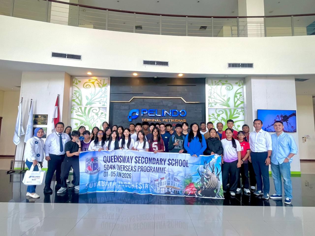 Kunjungan yang berlangsung pada Rabu (3/6/2026) itu merupakan bagian dari program pembelajaran yang bertujuan memperluas wawasan siswa mengenai industri maritim dan logistik global yang terus berkembang seiring kemajuan teknologi