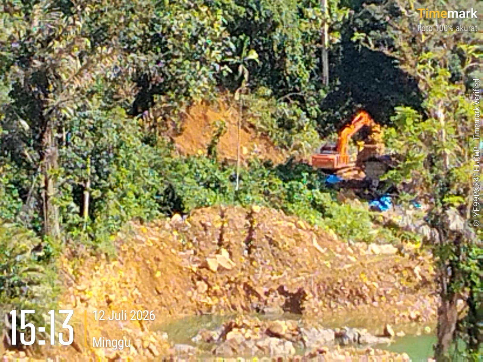 Aktivis Mandailing Natal mendesak Mabes TNI menyelidiki dugaan keterlibatan oknum dalam aktivitas PETI di Batang Natal.