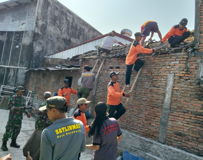 TMMD Sengkuyung III Kodim Surakarta Rehabilitasi Rumah Yulianto, Hadirkan Hunian Layak dan Nyaman