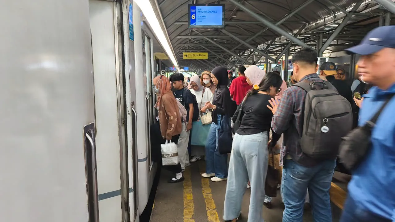 Pelanggan KAI Daop 8 Surabaya Tembus 1,2 Juta pada Juli 2026